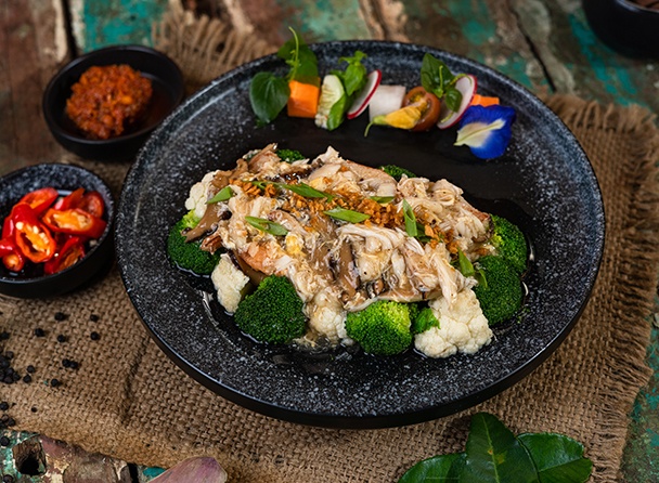 Stir Fried Broccoli with Crab Meat