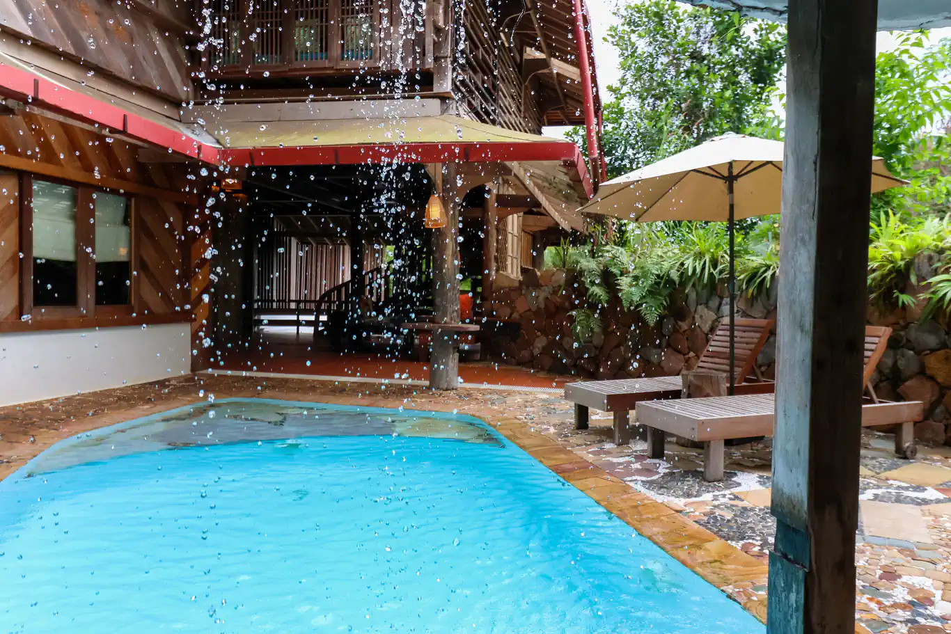 Private Pool Villa with Pool Table 5