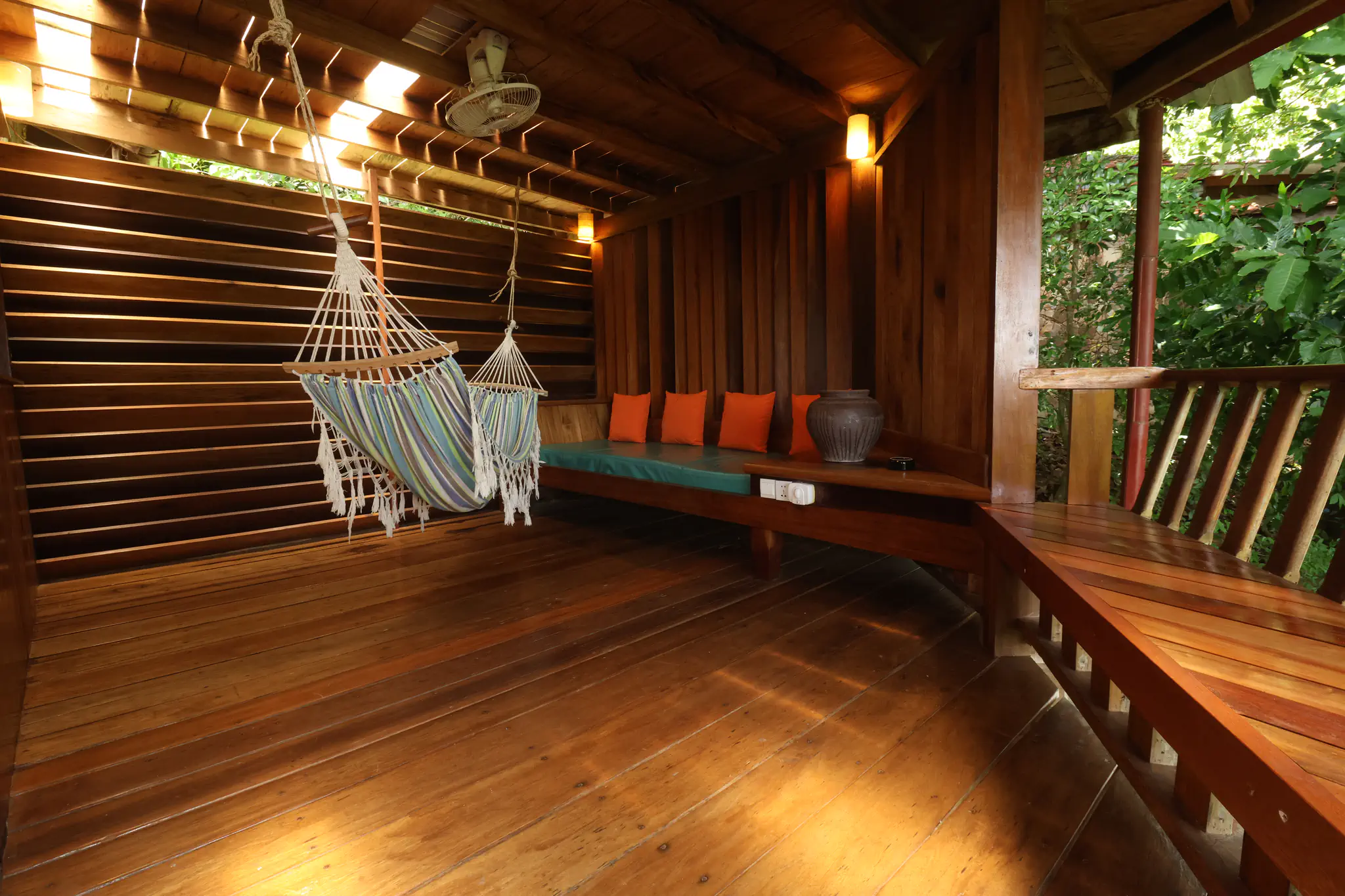Bungalow Suite Deluxe 4